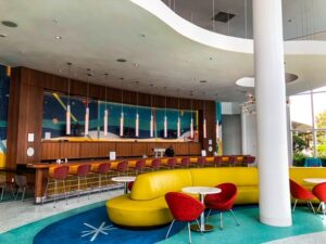 Swizzle Lounge at Cabana Bay Beach Resort