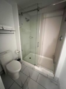 Bathroom at Aventura Hotel
