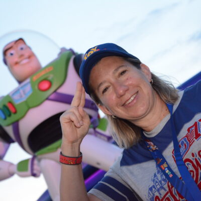 Debi Mitchell - Wish Upon a Star with Us Disney Travel Agent in Illinois