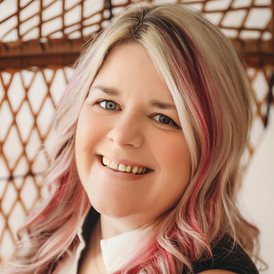 Lindsey Lindsey - Wish Upon a Star with Us Travel Agent Illinois