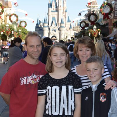 Karen Jones - Disney Travel Agent in Missouri