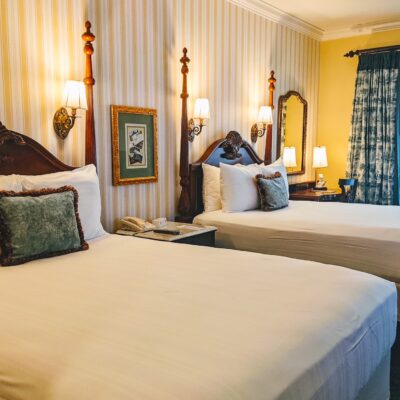 2 Queen Beds in BoardWalk Inn Standard Room