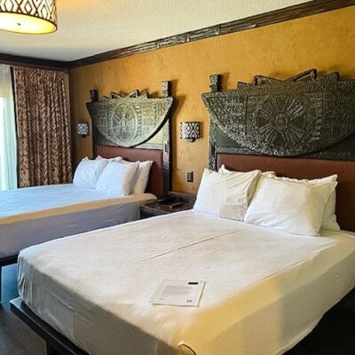 2 Queen Beds in Standard Room at Animal Kingdom Lodge