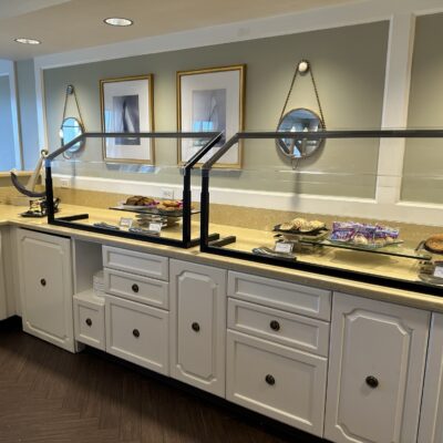 Afternoon Snacks in the Regatta Club Lounge at Disney's Yacht Club