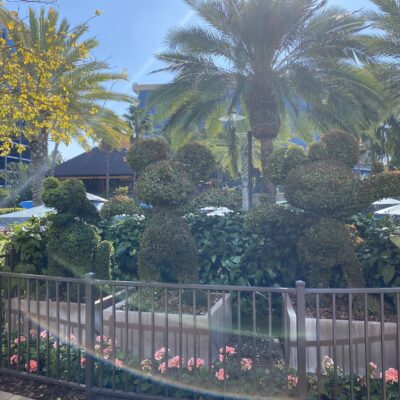 Disneyland Hotel Topiaries