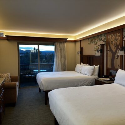 Standard 2 Queen Bed at Disney's Grand Californian Hotel (2)