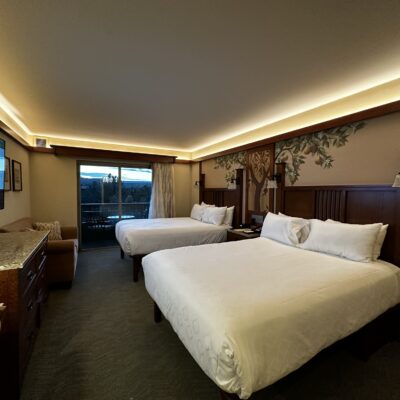 Standard 2 Queen Bed at Disney's Grand Californian Hotel (3)