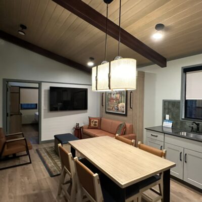 Disney Fort Wilderness Cabin - Kitchen and Dining