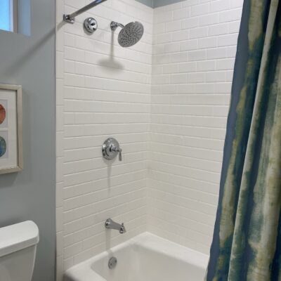 Disney's Old Key West Resort - Deluxe Studio Bathroom Tub-Shower