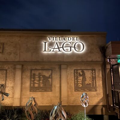 Villa del Lago in the Center of Coronado Springs Resort
