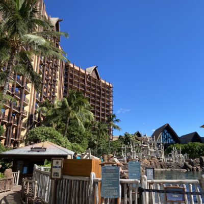 Rainbow Reef Snorkeling Lagoon at Disney Aulani Resort
