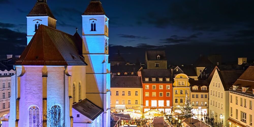 Christmastime on the Danube River - Group River Cruise