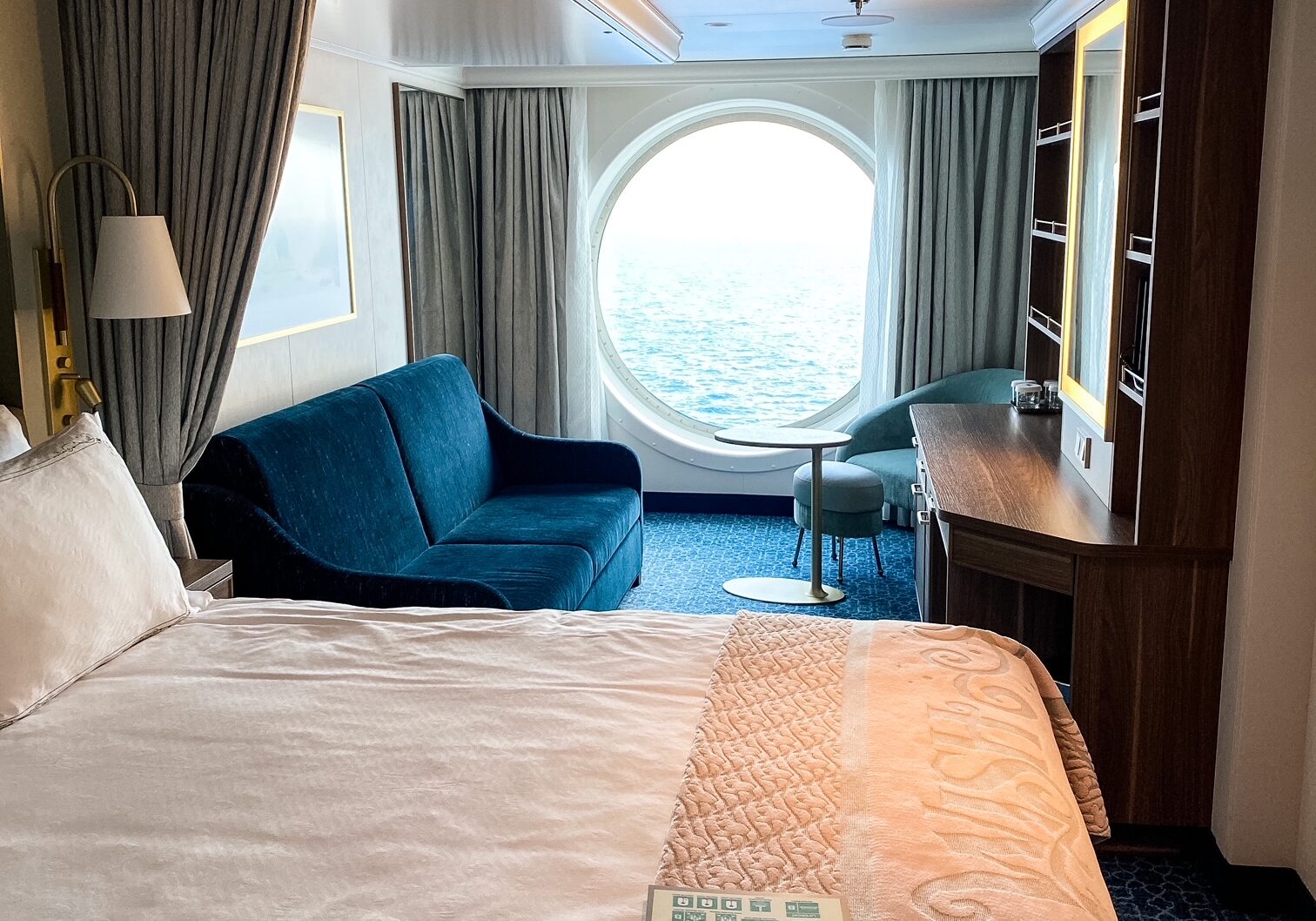 Disney Wish Cruise Ship - Oceanview Stateroom (Disney Cruise Line) Disney Wish Cruise Ship - Oceanview Stateroom (Disney Cruise Line)